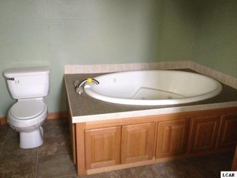 10303 Plank Road Clayton, MI 49235 - Photo 20 of 24 20095857-19.JPG