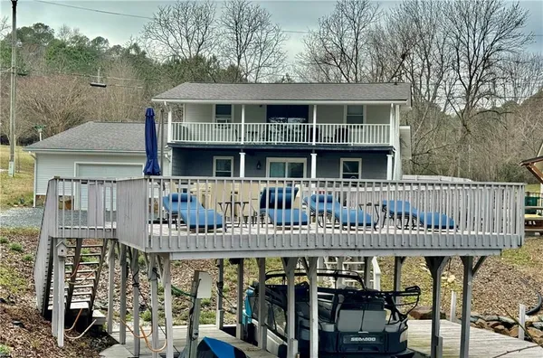 $555,000 | 103 Curran Point Drive, Norwood, NC 28128