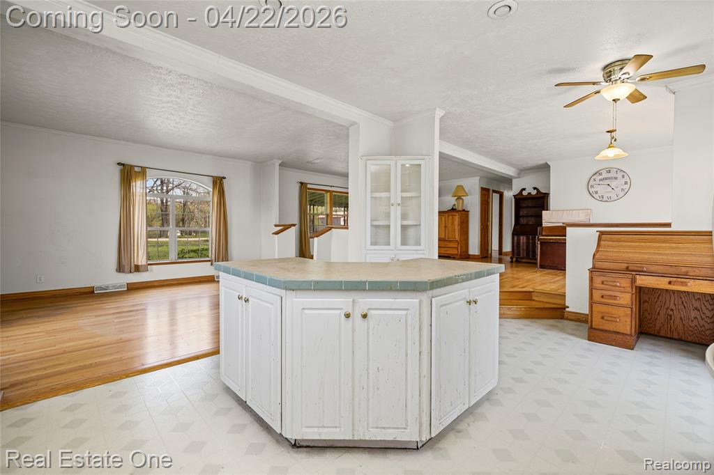 26996 Sumpter Road Belleville, MI 48111 - Photo 15 of 32