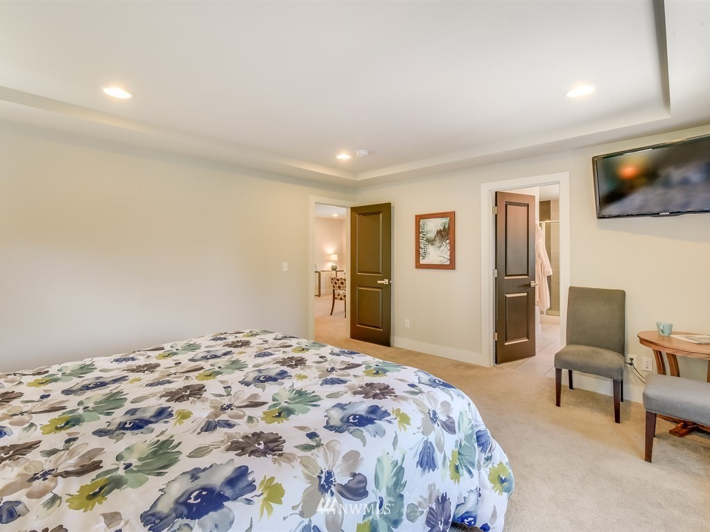 16925 1st Avenue West Bothell, WA 98012 - Photo 15 of 25 Gallery Image 15
