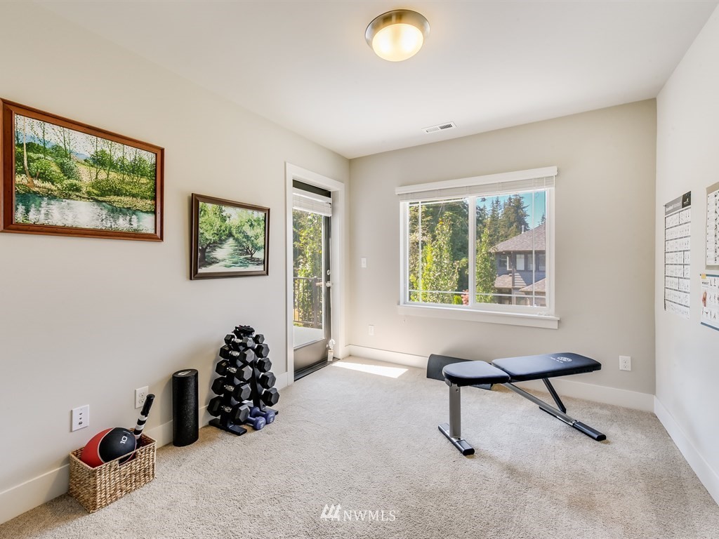 16925 1st Avenue West Bothell, WA 98012 - Photo 18 of 25 Gallery Image 18