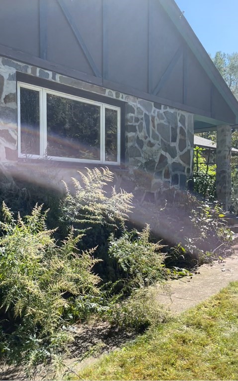 113 East River Road Chester, MA 01050 - Photo 3 of 5