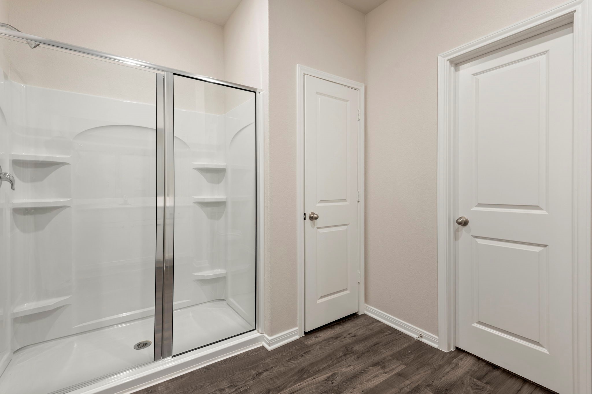 10351 Red Cardinal Drive Cleveland, TX 77328 - Photo 19 of 25 a view of an empty room