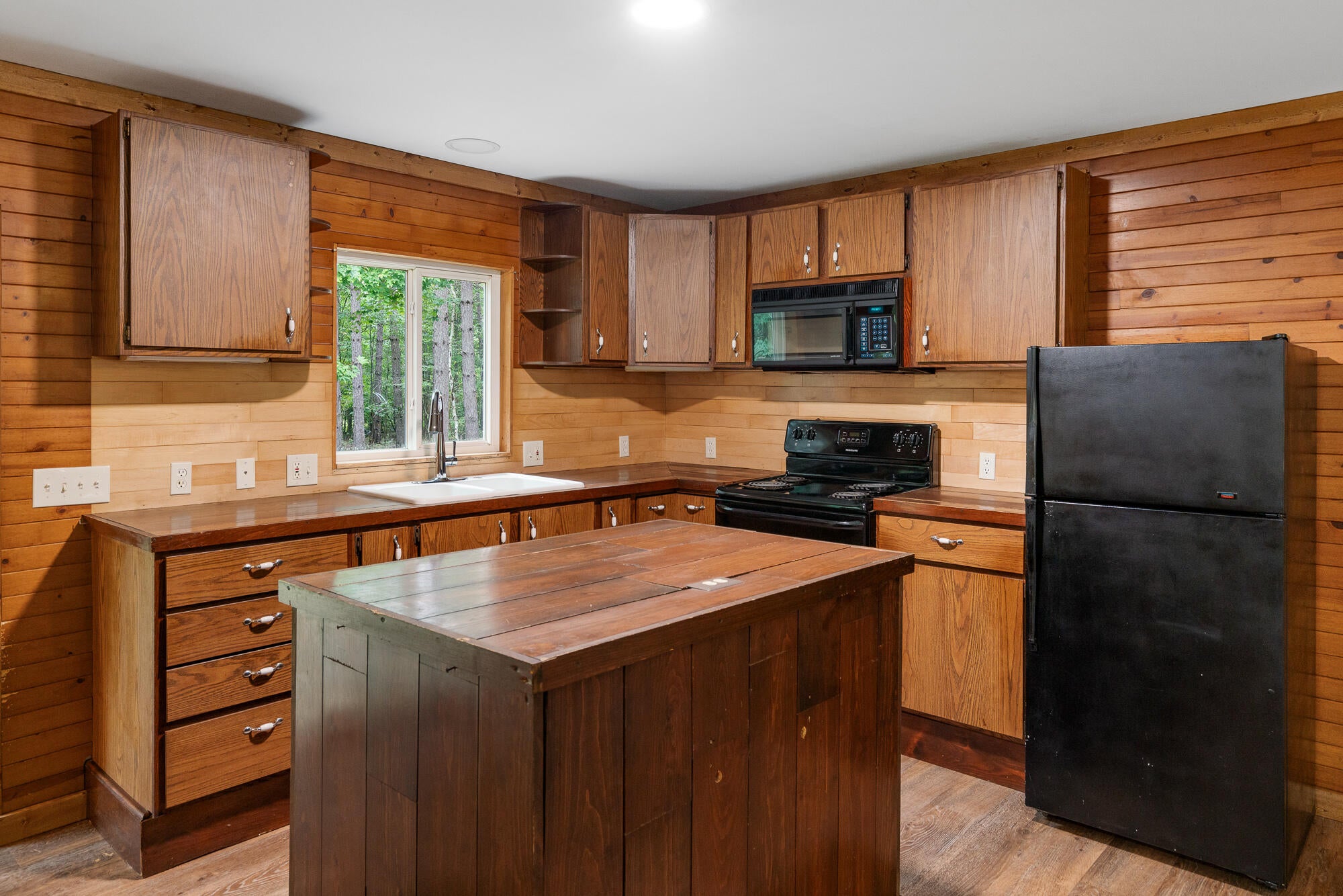 7600 Osmun Road Afton, MI 49705 - Photo 11 of 36 Gallery Image 11