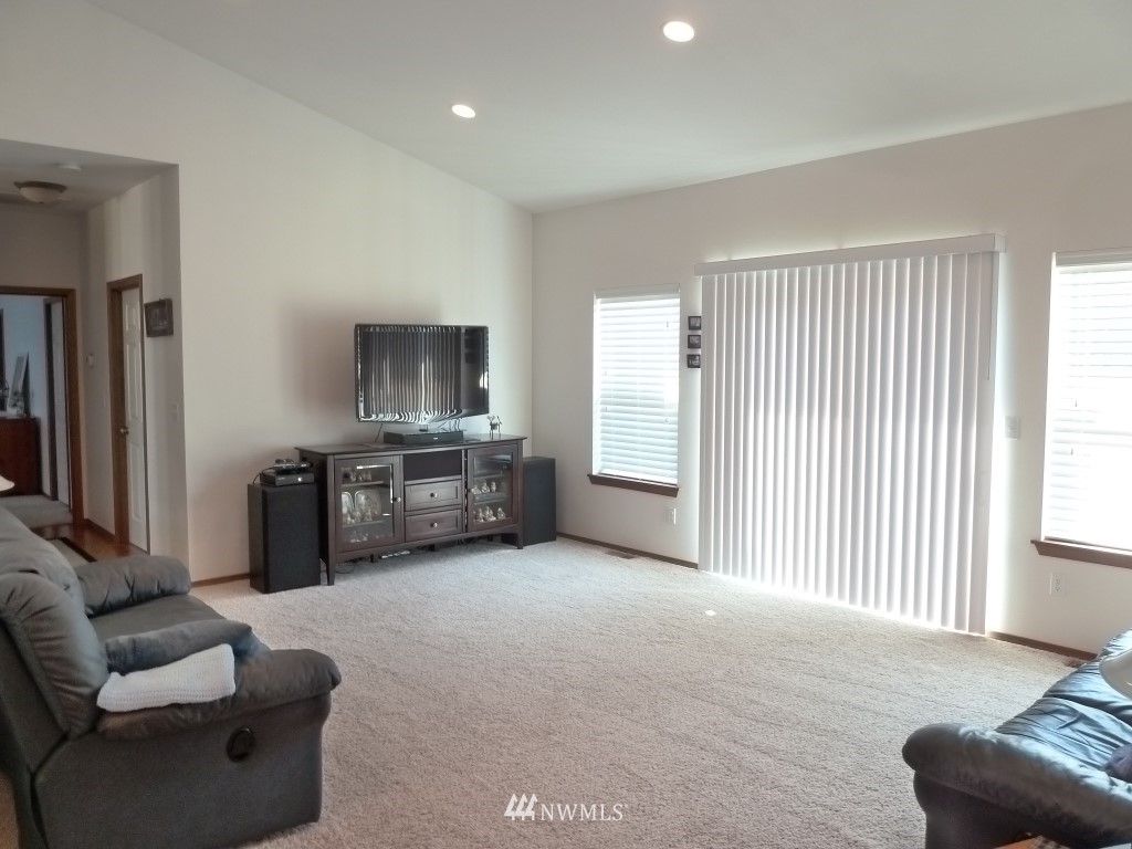 201 Romerman Road Napavine, WA 98532 - Photo 5 of 24
