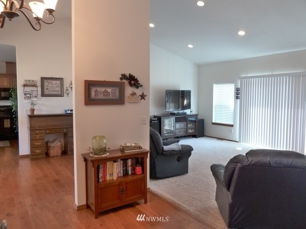 201 Romerman Road Napavine, WA 98532 - Photo 8 of 24