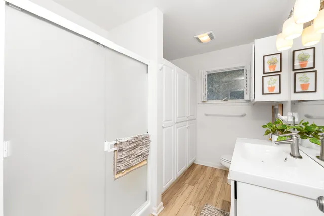 $350,000 | 424 Fremont Street, Unit 6, Douglas, MI 49406