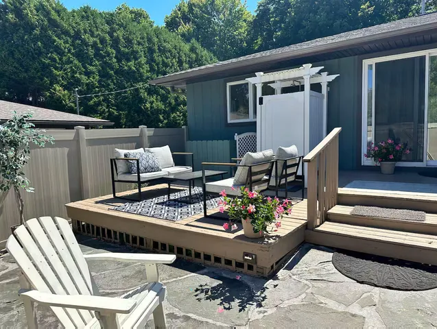 $350,000 | 424 Fremont Street, Unit 6, Douglas, MI 49406