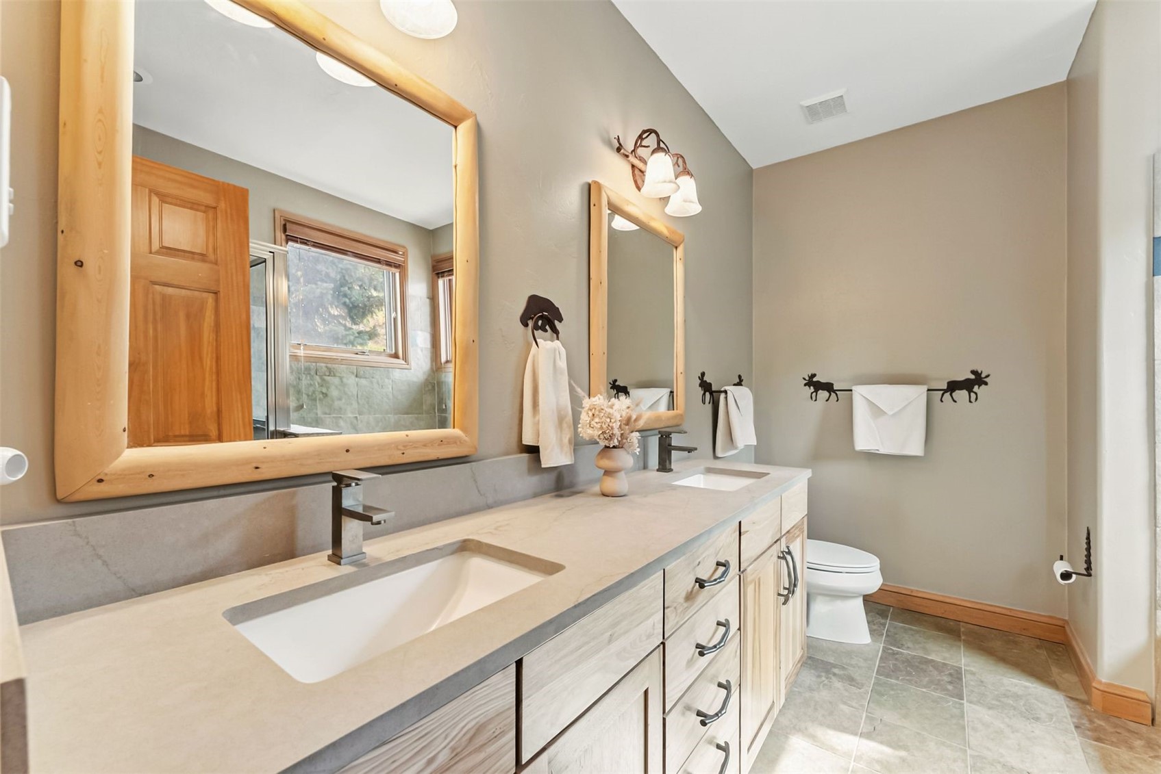 91791 Ryan Gulch Road Silverthorne, CO 80498 - Photo 12 of 48 Primary bathroom with quality remodel