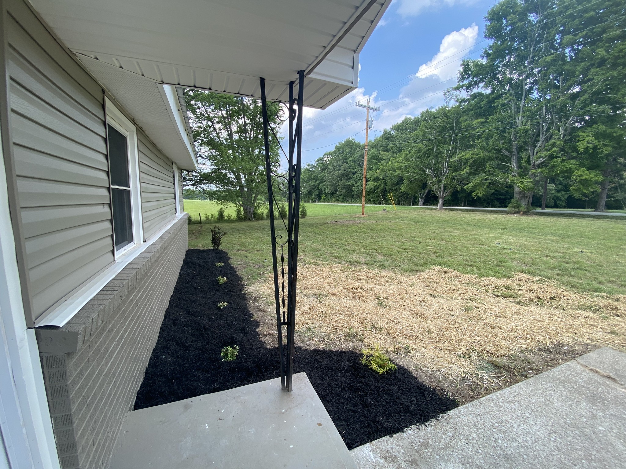 4908 Marion Road Cunningham, TN 37052 - Photo 15 of 27 a view of a backyard with pathway