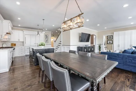 $2,249,000 | 1148 Isabella Street, Wilmette, IL 60091