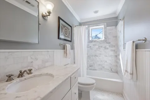 $2,249,000 | 1148 Isabella Street, Wilmette, IL 60091