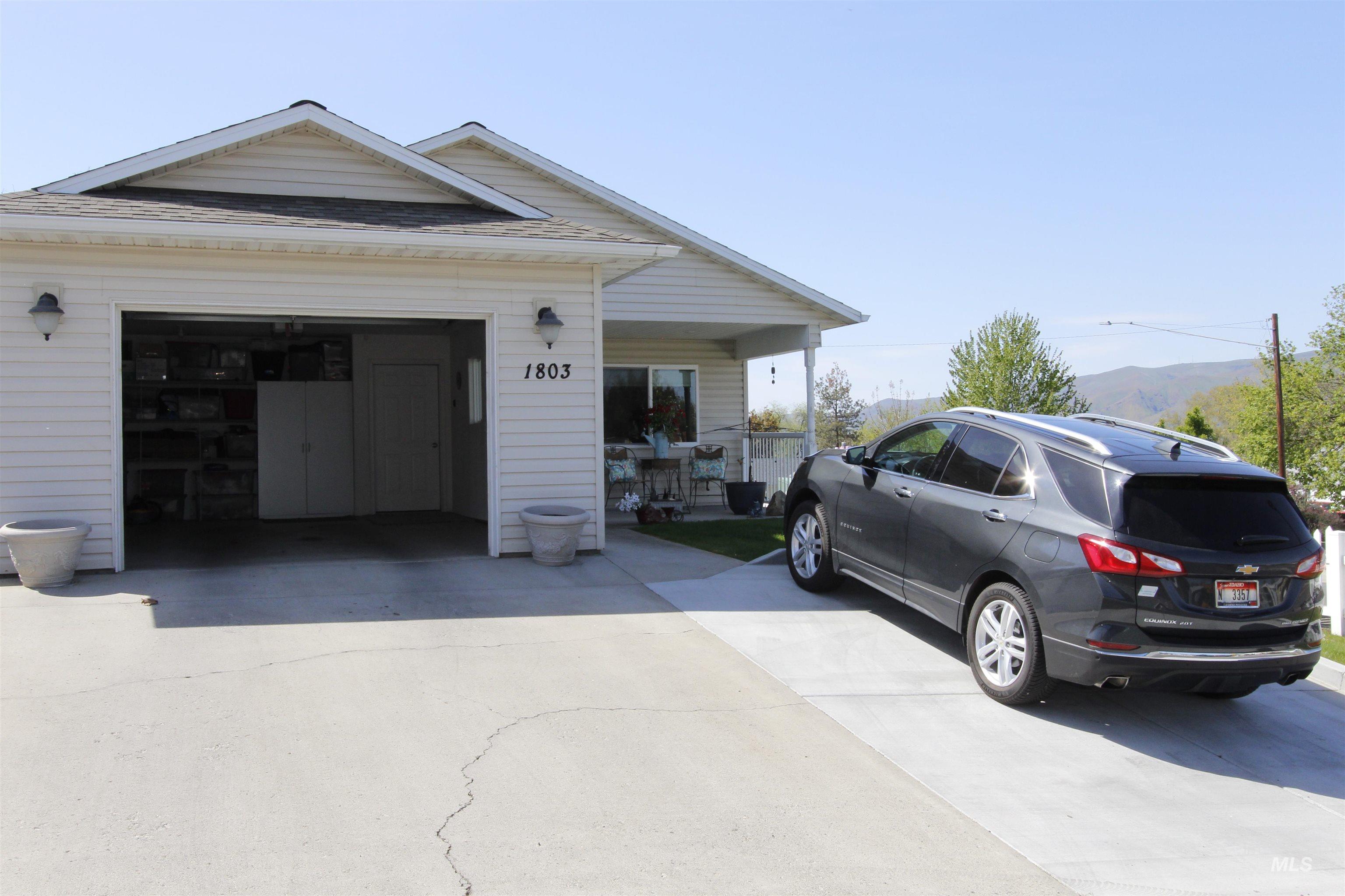 1803 16th Street Lewiston, ID 83501 - Photo 21 of 22 Attached two-car garage with a concrete driveway
