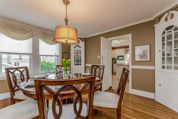 22 Columbia Road Marblehead, MA 01945 - Photo 9 of 30 Gallery Image 9