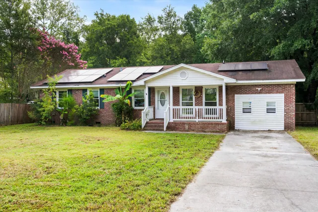 $260,000 | 306 Brailsford Boulevard, Summerville, SC 29485