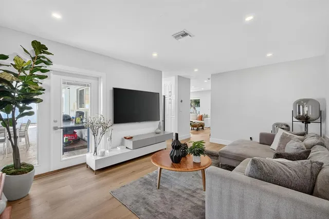 $1,795,000 | 5950 Northeast 28th Avenue, Fort Lauderdale, FL 33308