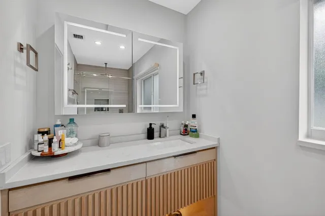 $1,795,000 | 5950 Northeast 28th Avenue, Fort Lauderdale, FL 33308