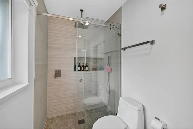 $1,795,000 | 5950 Northeast 28th Avenue, Fort Lauderdale, FL 33308