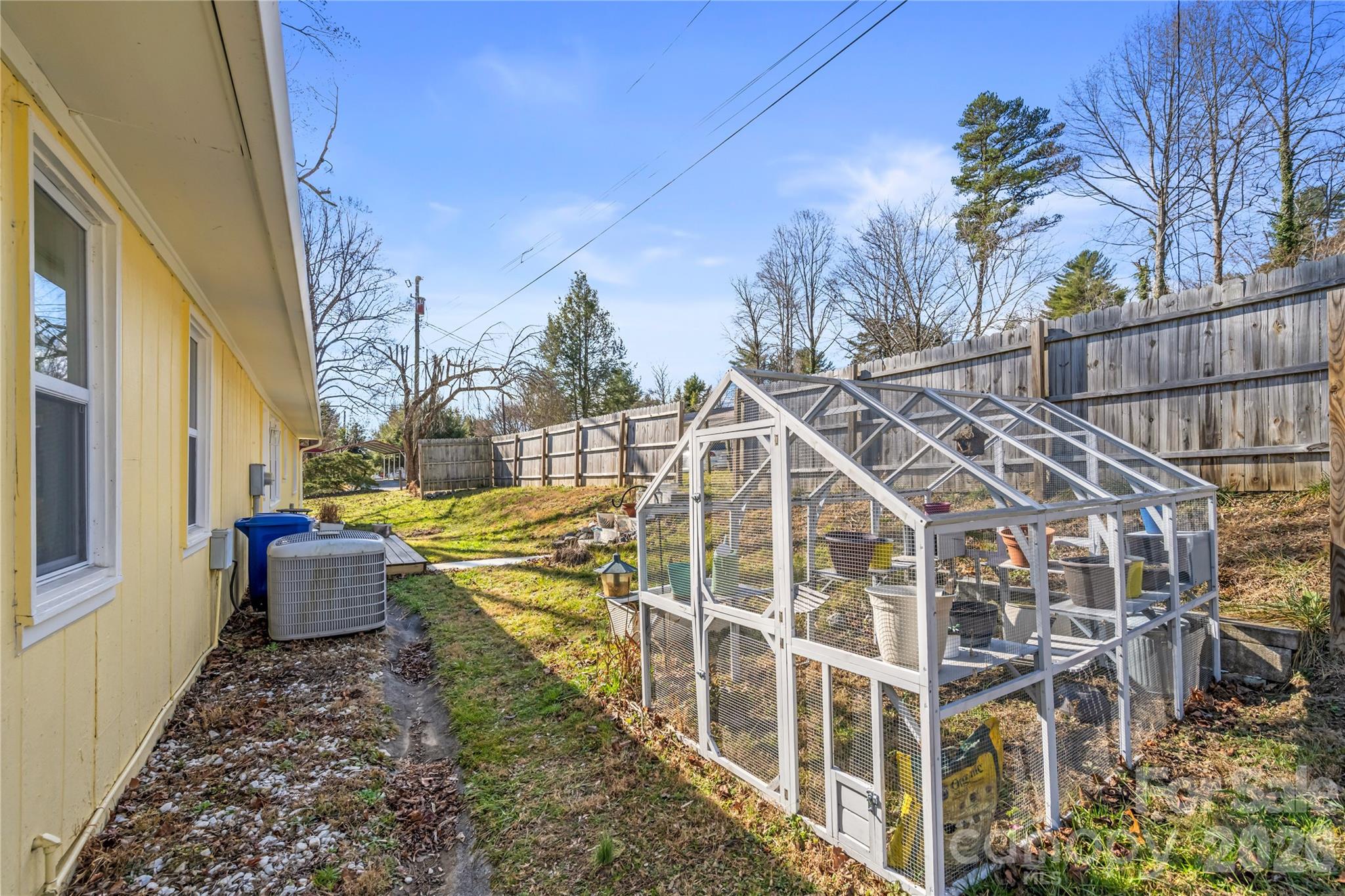 1501 Hebron Road Hendersonville, NC 28739 - Photo 23 of 24