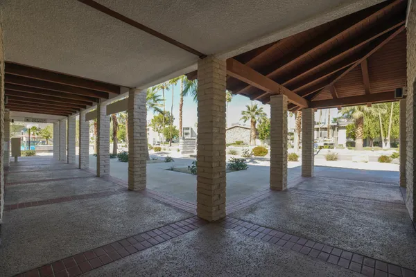 $5,500,000 | 2825 East Tahquitz Canyon Way, Palm Springs, CA 92262