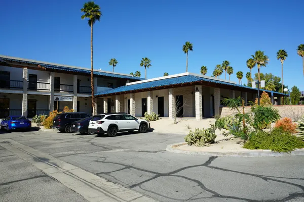 $5,500,000 | 2825 East Tahquitz Canyon Way, Palm Springs, CA 92262