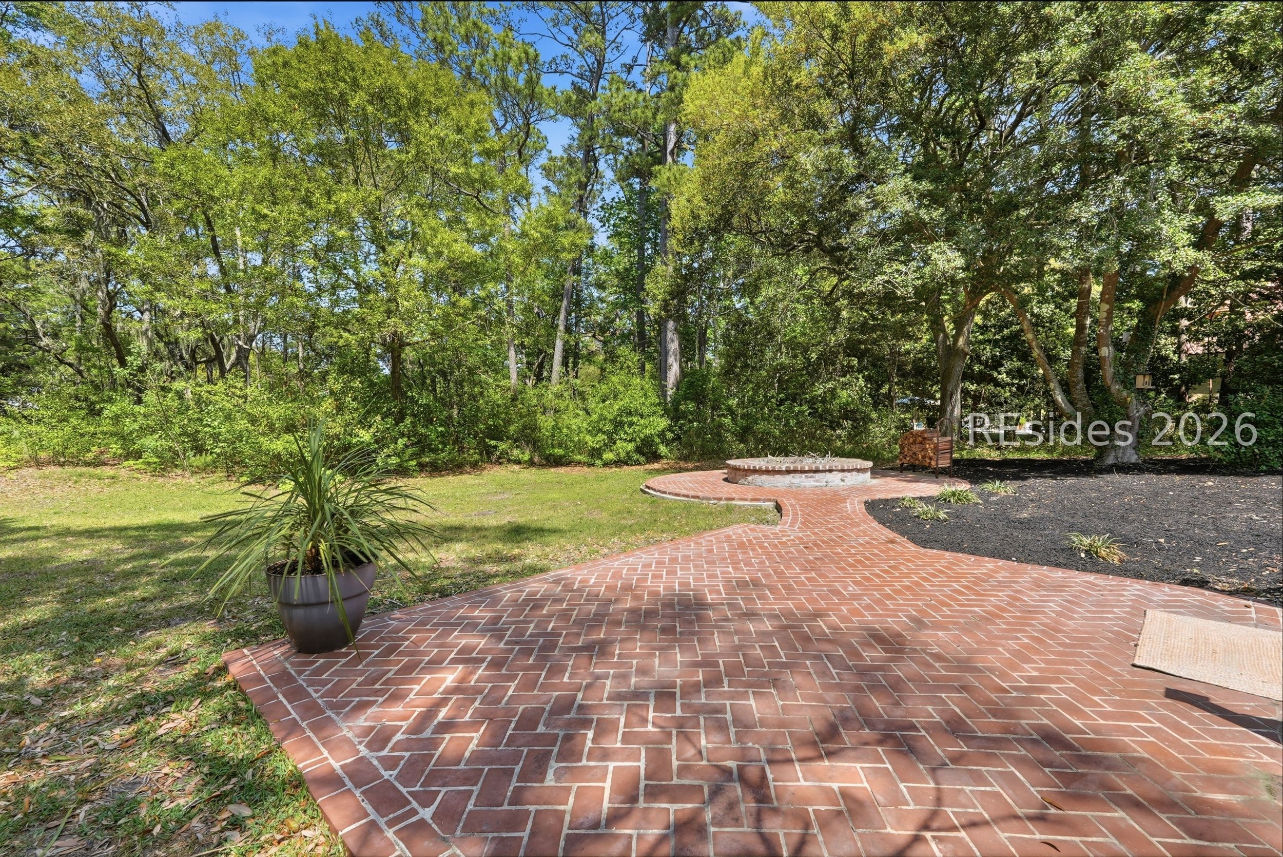 21 McIntosh Road Hilton Head Island, SC 29926 - Photo 39 of 54