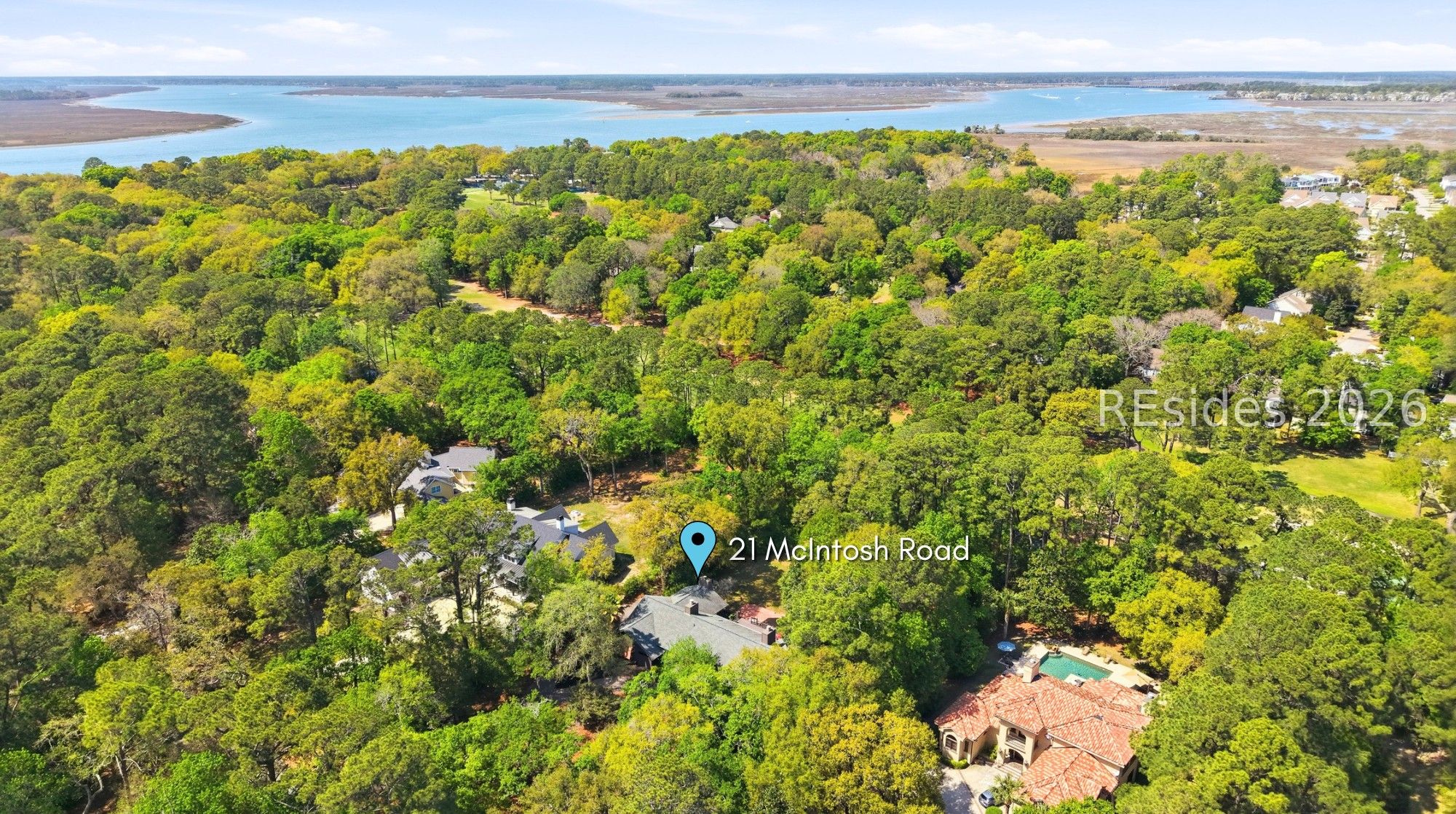 21 McIntosh Road Hilton Head Island, SC 29926 - Photo 9 of 54