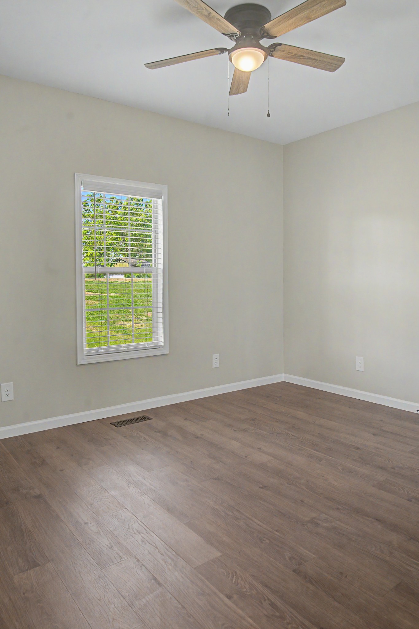 1854 Lafayette Road Red Boiling Springs, TN 37150 - Photo 13 of 22