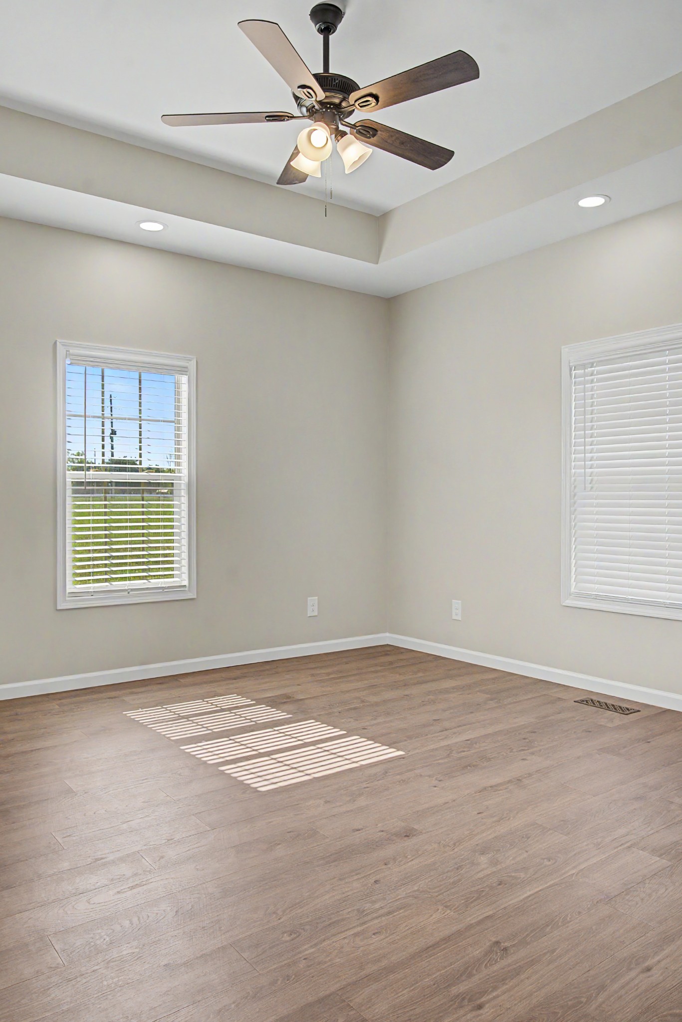 1854 Lafayette Road Red Boiling Springs, TN 37150 - Photo 7 of 22