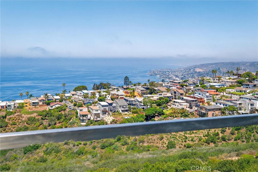 865 Quivera Street Laguna Beach, CA 92651 - Photo 14 of 23