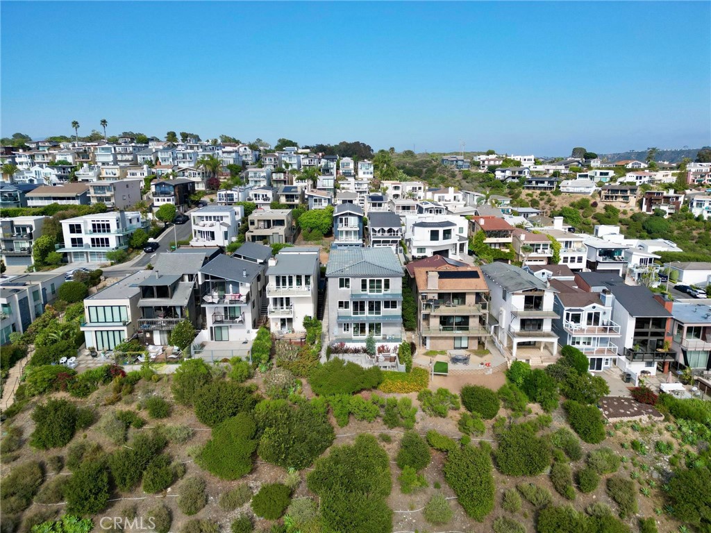 865 Quivera Street Laguna Beach, CA 92651 - Photo 23 of 23 a view of a city