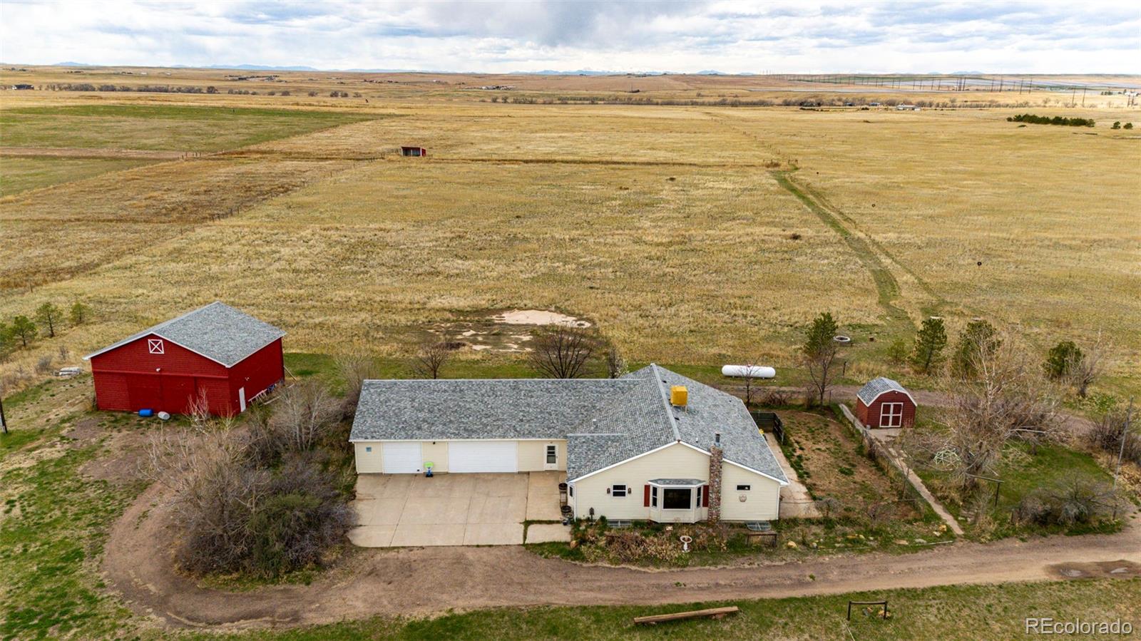 5611 Kiowa-Bennett Road Bennett, CO 80102 - Photo 5 of 39 Gallery Image 5