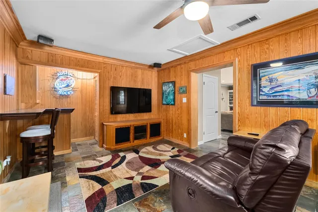 $960,000 | 2301 Del Curto Road, Austin, TX 78704