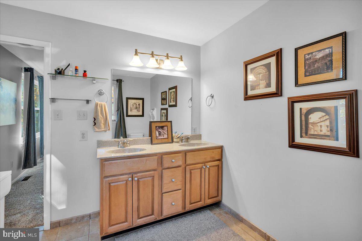 4 Redstone Ridge Voorhees, NJ 08043 - Photo 17 of 24 Gallery Image 17