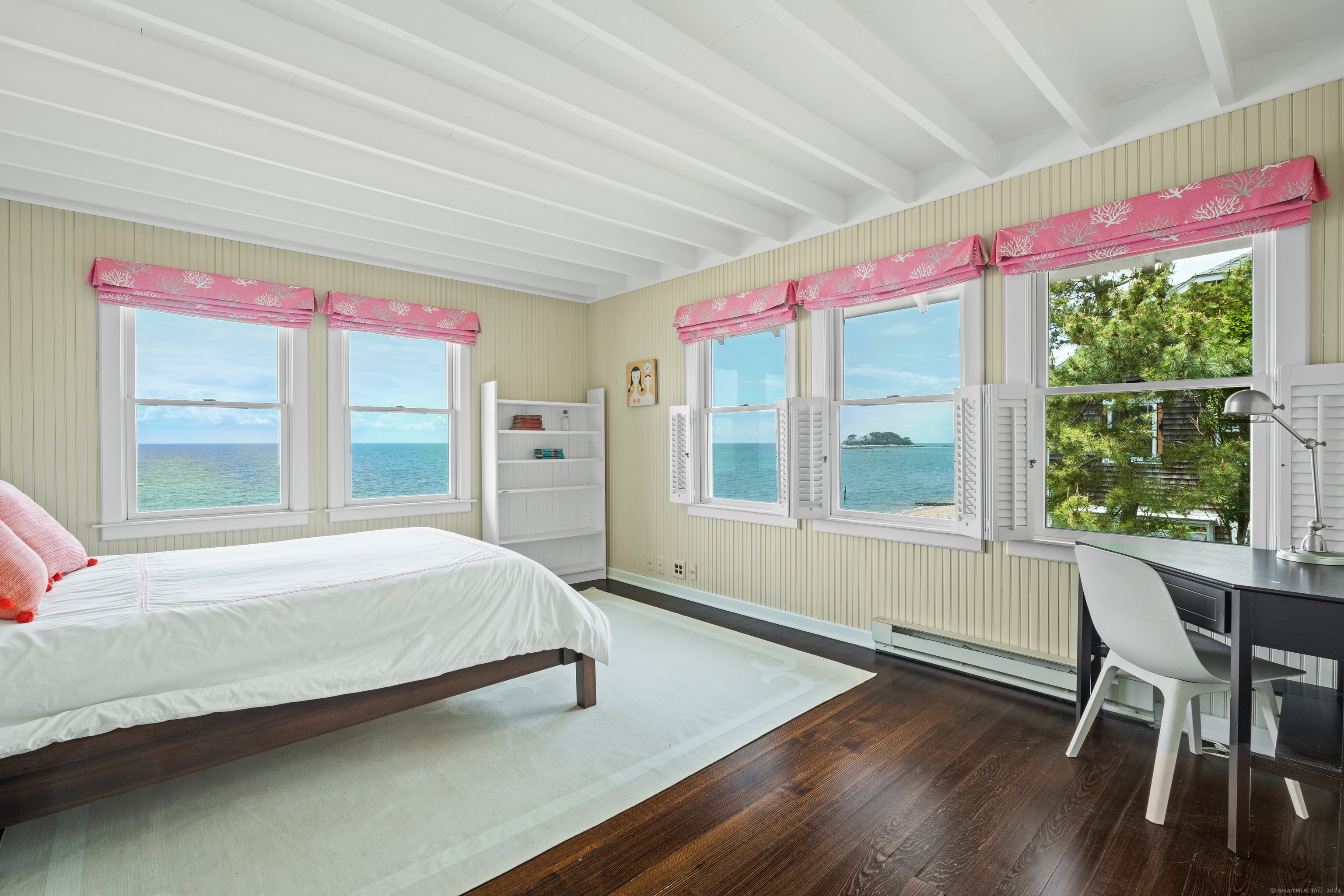 118 Middle Beach Road Madison, CT 06443 - Photo 17 of 27