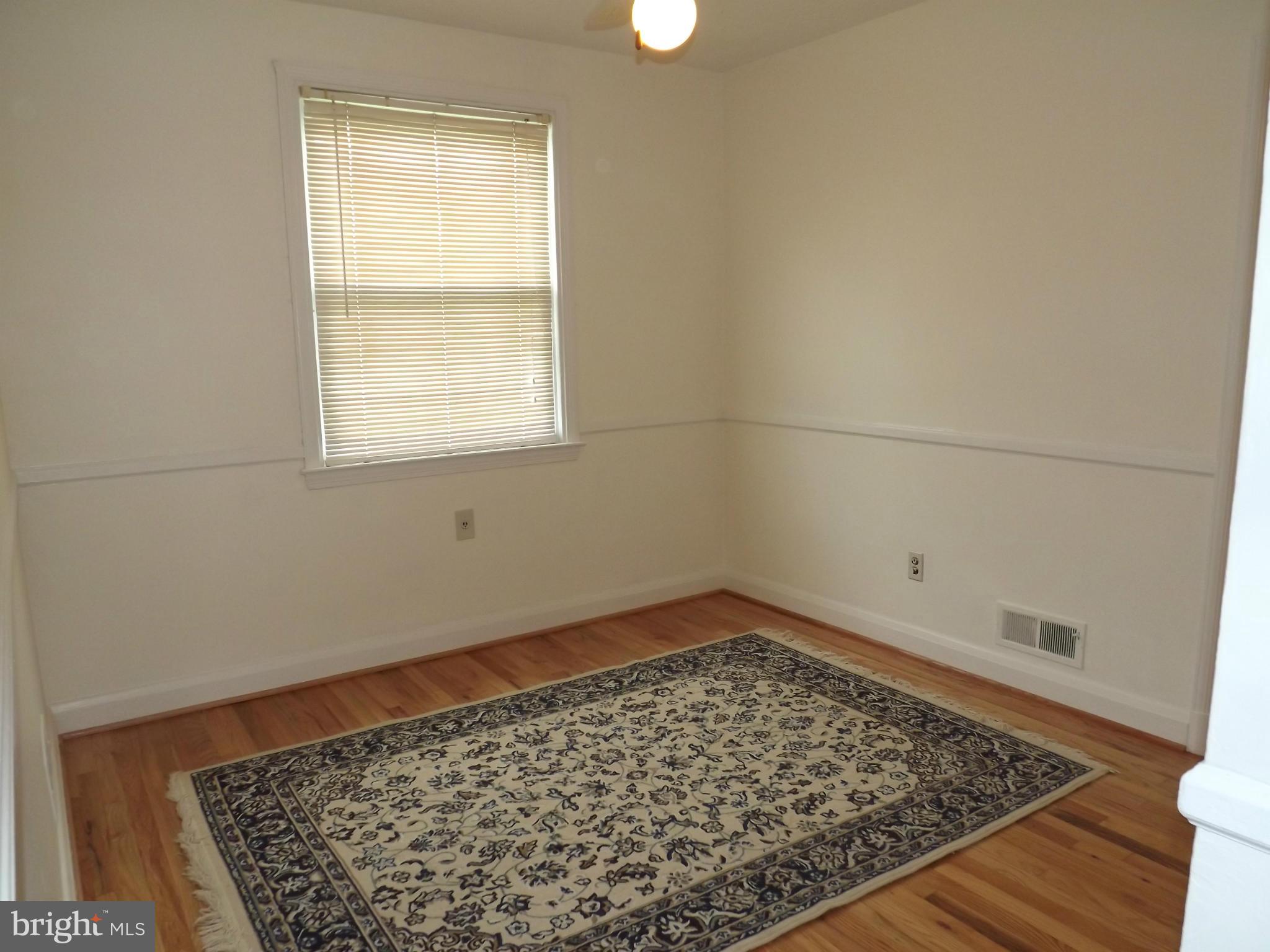 3411 Gaither Road Baltimore, MD 21244 - Photo 10 of 23 Dining Room