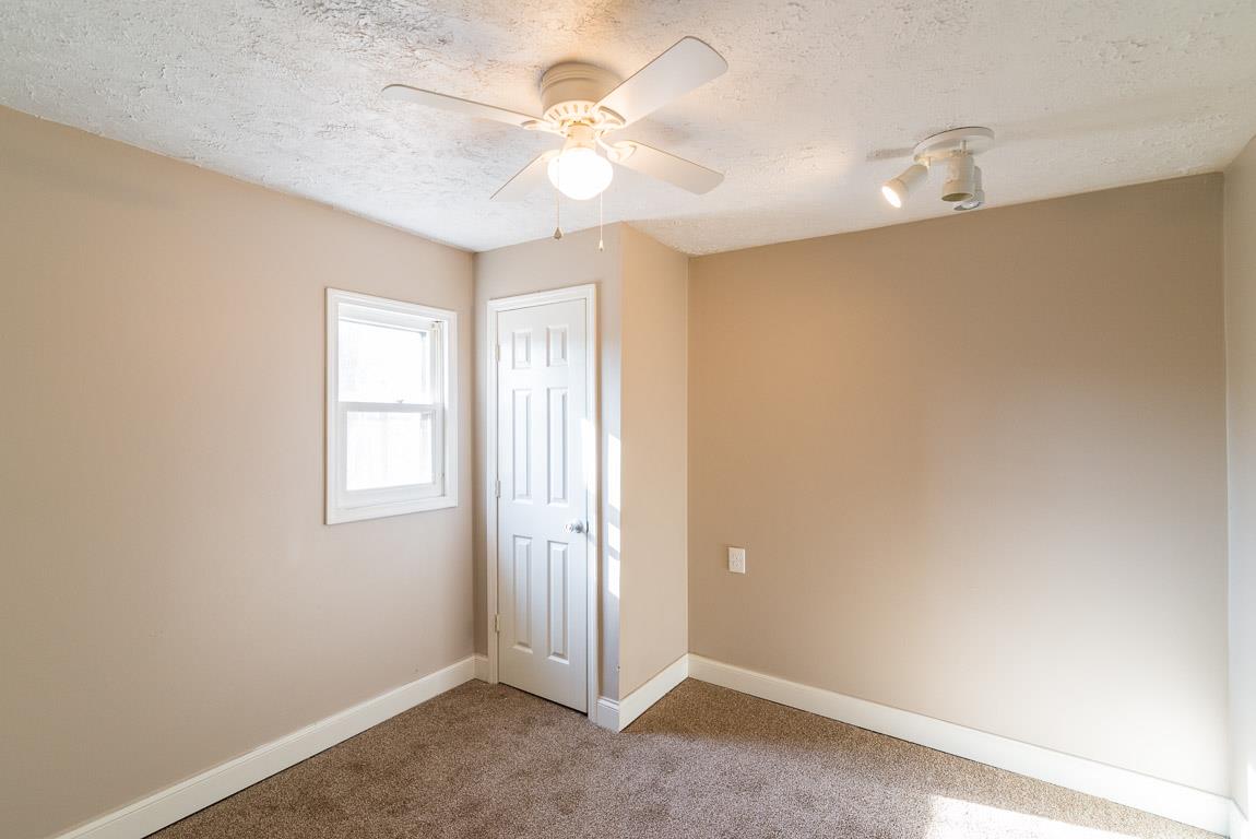 1181 Pleasant Valley Road Chapmansboro, TN 37035 - Photo 12 of 30 Gallery Image 12