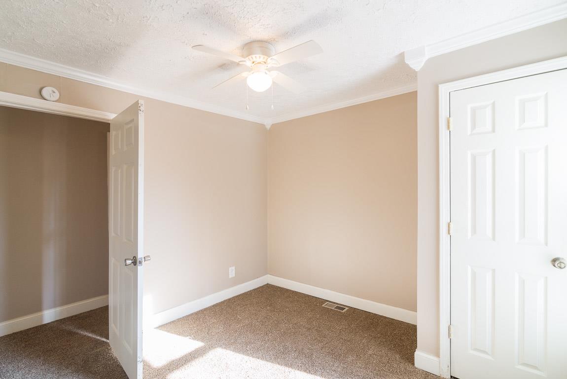1181 Pleasant Valley Road Chapmansboro, TN 37035 - Photo 14 of 30 Gallery Image 14