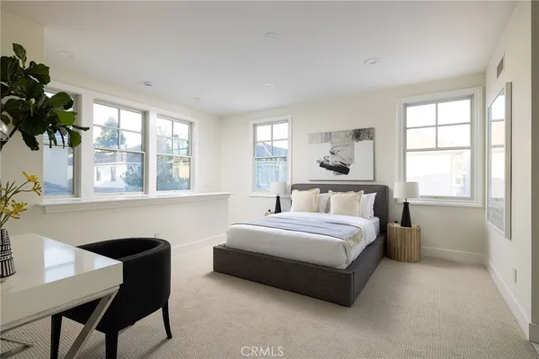 $4,249,000 | 30 Long Bay Drive, Newport Beach, CA 92660