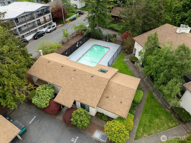 $330,000 | 1220 Southwest 132nd Lane, Unit 523, Burien, WA 98146