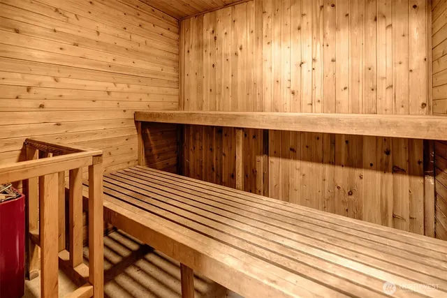 $330,000 | 1220 Southwest 132nd Lane, Unit 523, Burien, WA 98146