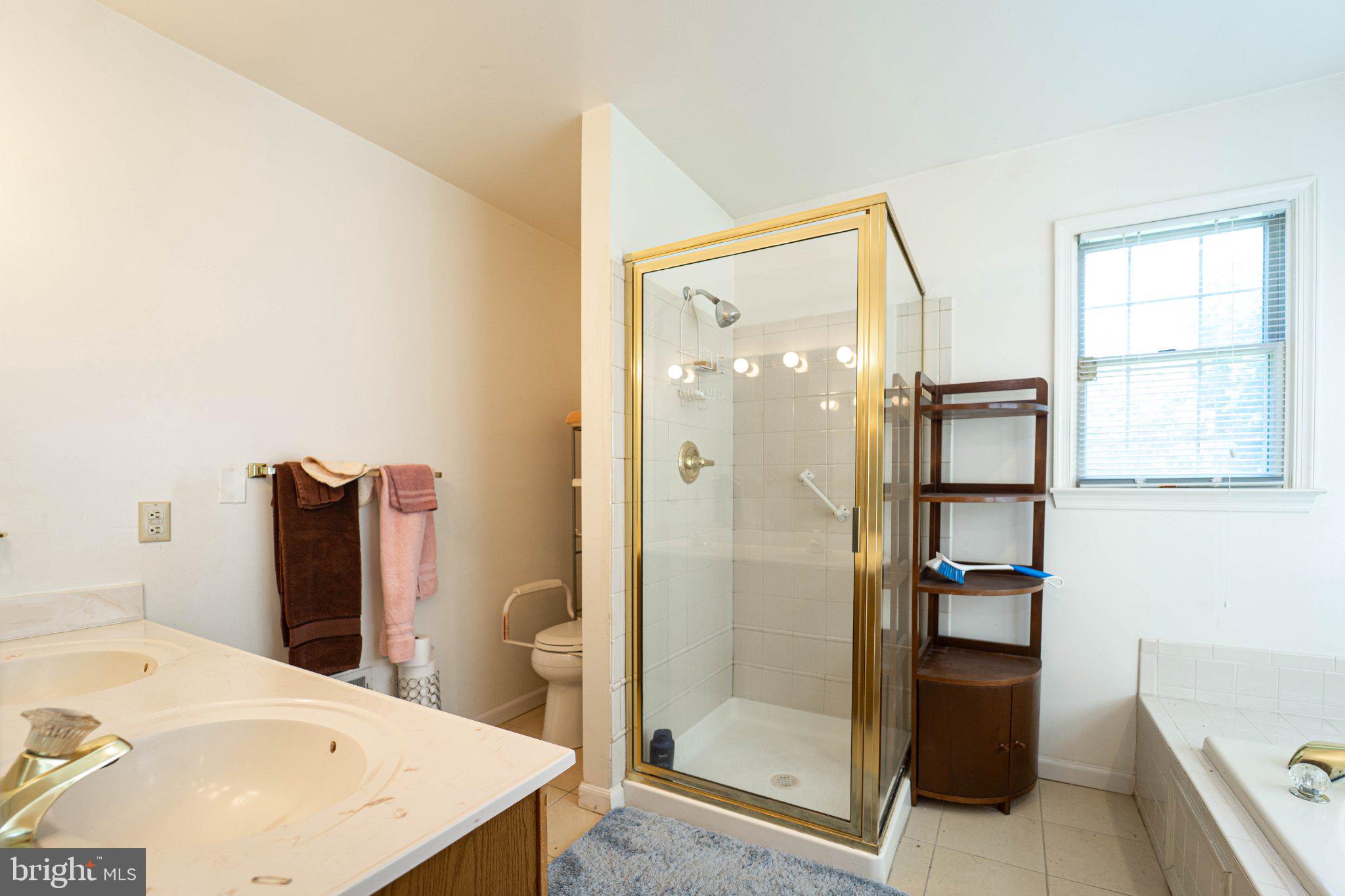 9217 Hobart Street Springdale, MD 20721 - Photo 11 of 51 Gallery Image 11