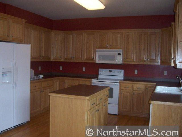 2516 23rd Avenue Southeast Rochester, MN 55904 - Photo 4 of 10