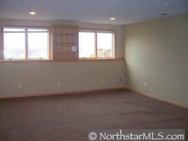 2516 23rd Avenue Southeast Rochester, MN 55904 - Photo 7 of 10