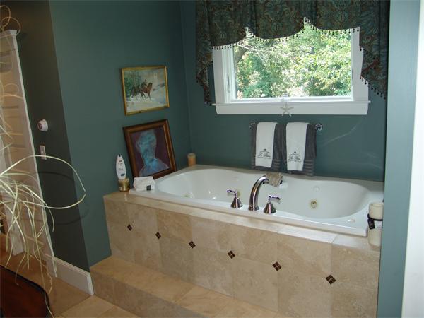 8 Oakland Road North Reading, MA 01864 - Photo 11 of 30 Gallery Image 11