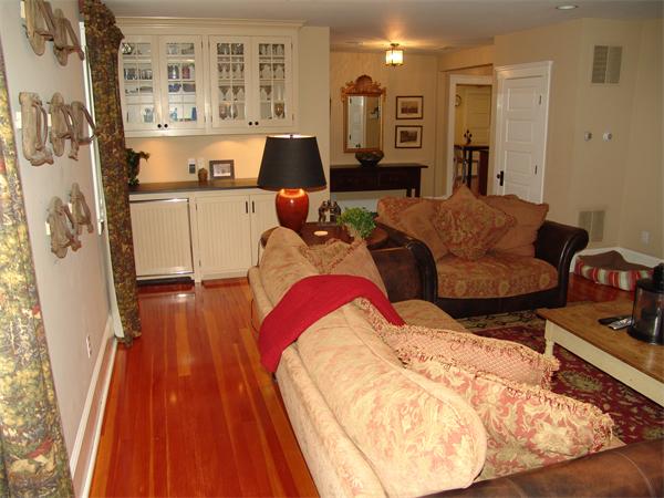 8 Oakland Road North Reading, MA 01864 - Photo 14 of 30 Gallery Image 14