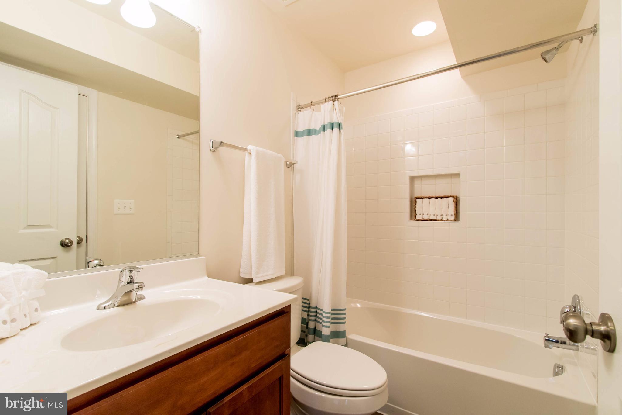 148 Standpipe Road Culpeper, VA 22701 - Photo 26 of 30 Bath