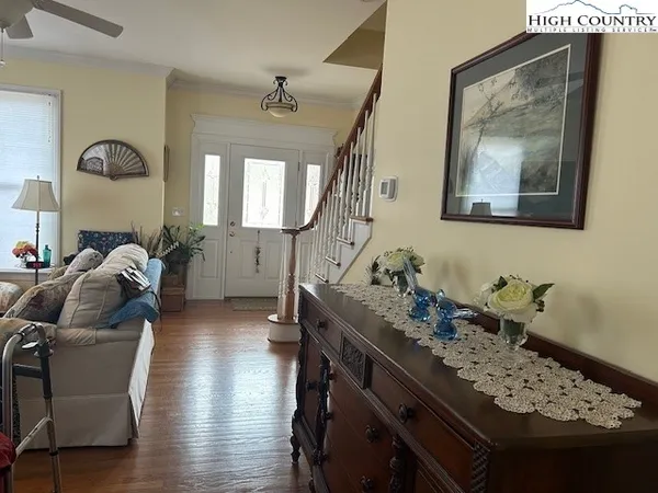 $649,000 | 145 Fairway Hills Court, West Jefferson, NC 28694