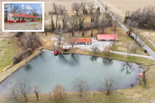 $318,800 | 9004 Highway 40, Troy, IL 62294