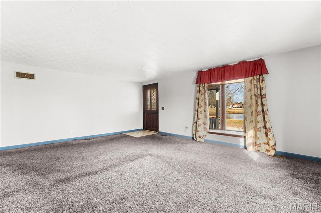 9004 Highway 40 Troy, IL 62294 - Photo 23 of 38
